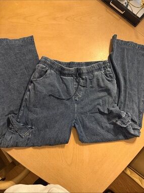 Mono B Denim-Look Elastic Waist Shorts in Light and Dark Blue